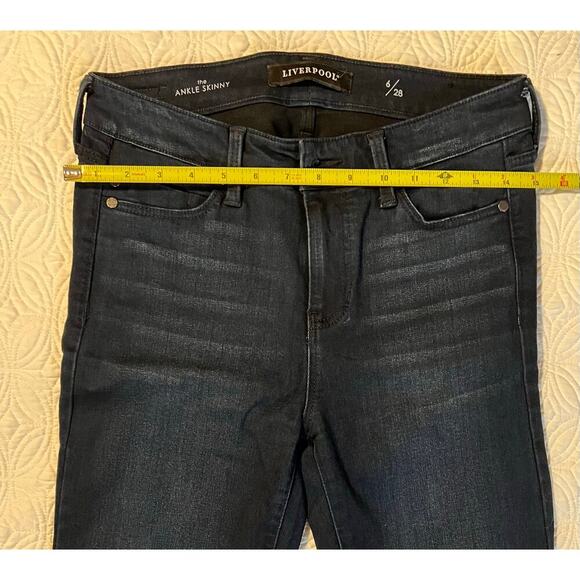 Liverpool jeans
Size 6 - Picture 5 of 5